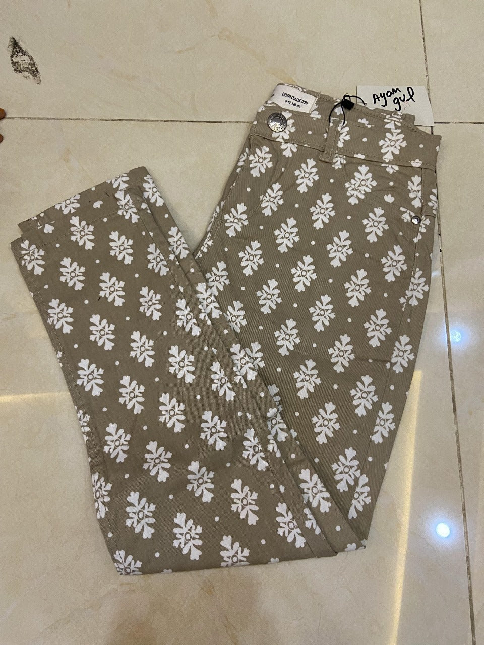 Printed skin girls pants